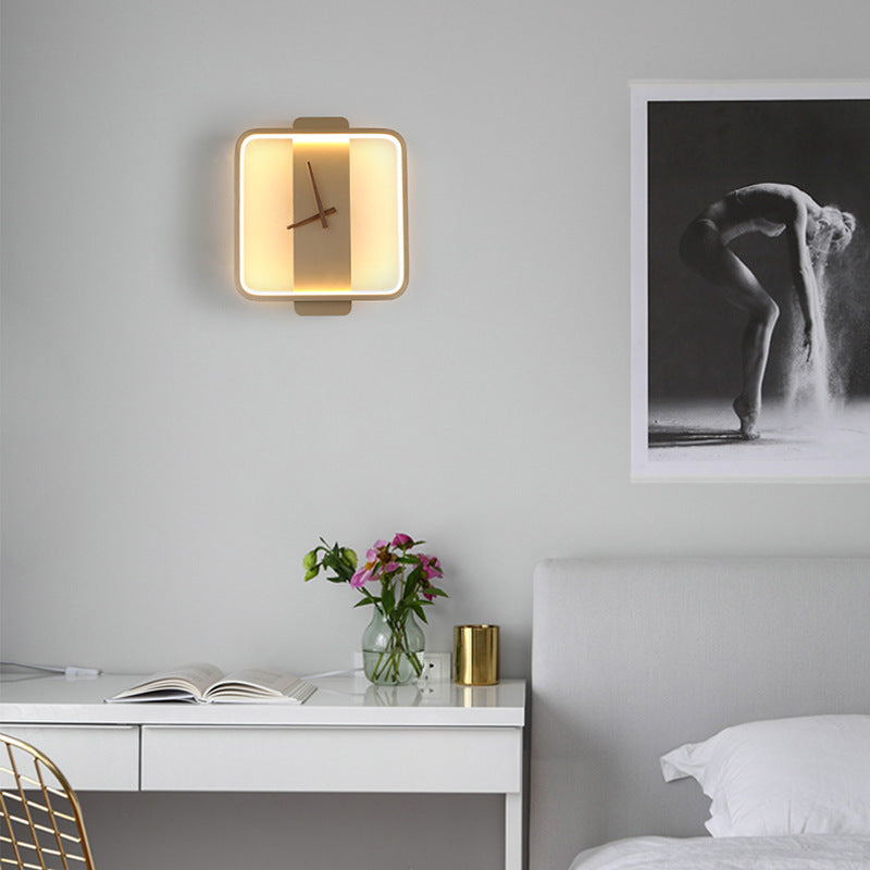 Nordic Clock-Shaped Wall Lamp