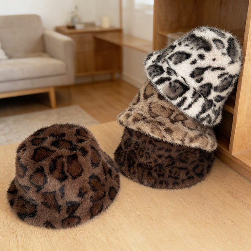 Leopard Print Plush Fisherman Hat, Black and White product detail