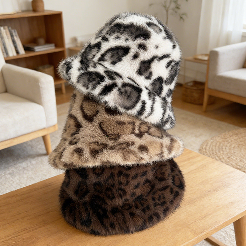 Leopard Print Plush Fisherman Hat, Black and White product detail