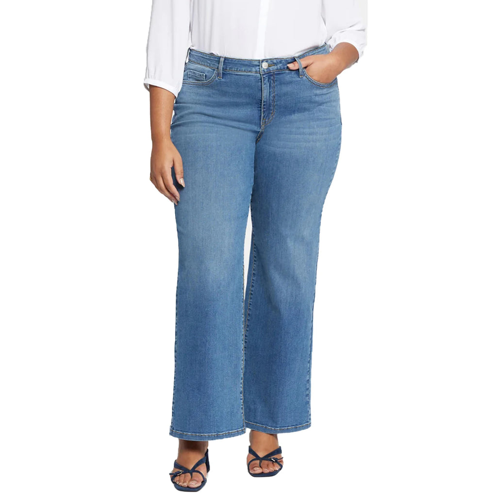 Women's Plus Size Light Blue Wide Leg Jeans