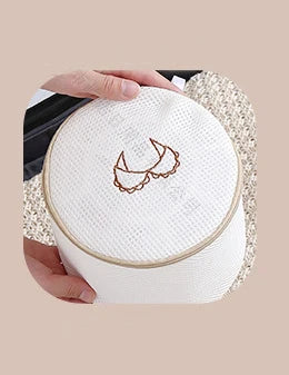 Heavy-Duty Zippered Mesh Laundry Wash Bag