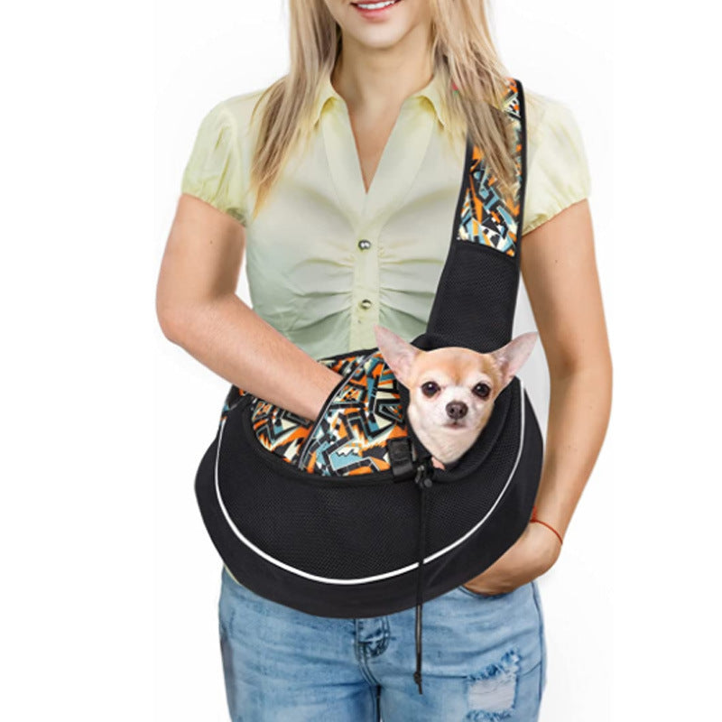 Portable Crossbody Pet Carrier Bag for Dogs and Cats product detail