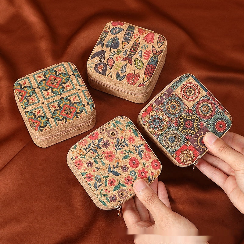 Fantasy Grass Compact Travel Jewelry Organizer Case product detail