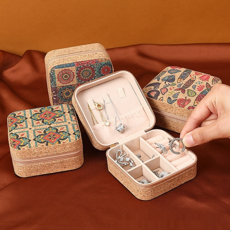 Fantasy Grass Compact Travel Jewelry Organizer Case product detail