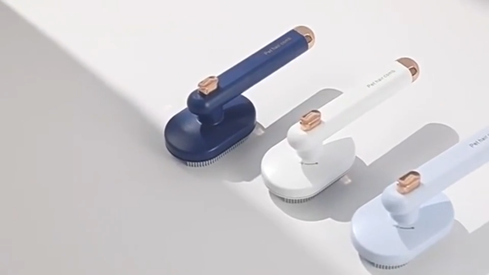 Pet Self-Cleaning Grooming Brush for Dogs and Cats product detail