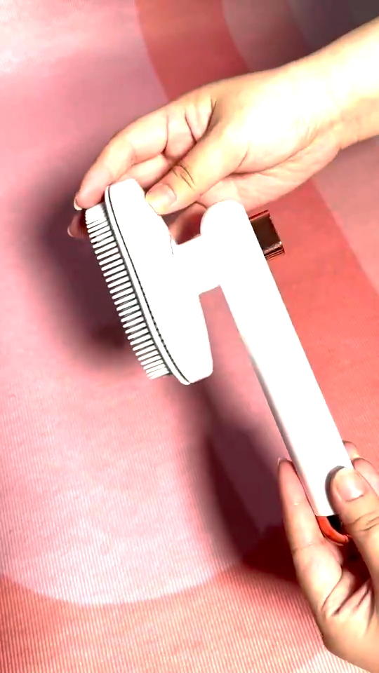 Pet Self-Cleaning Grooming Brush for Dogs and Cats product detail
