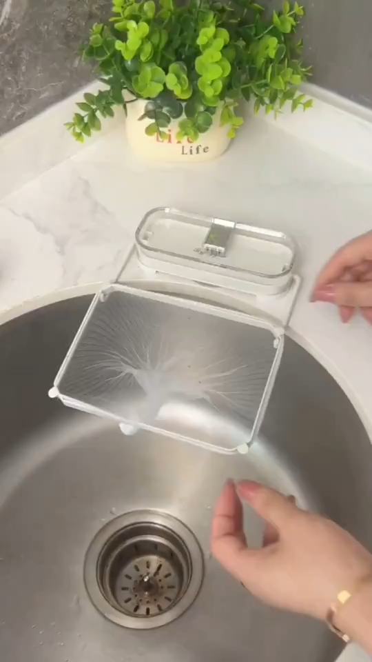 Suction Cup Sink Strainer with Disposable Filter Bags product detail